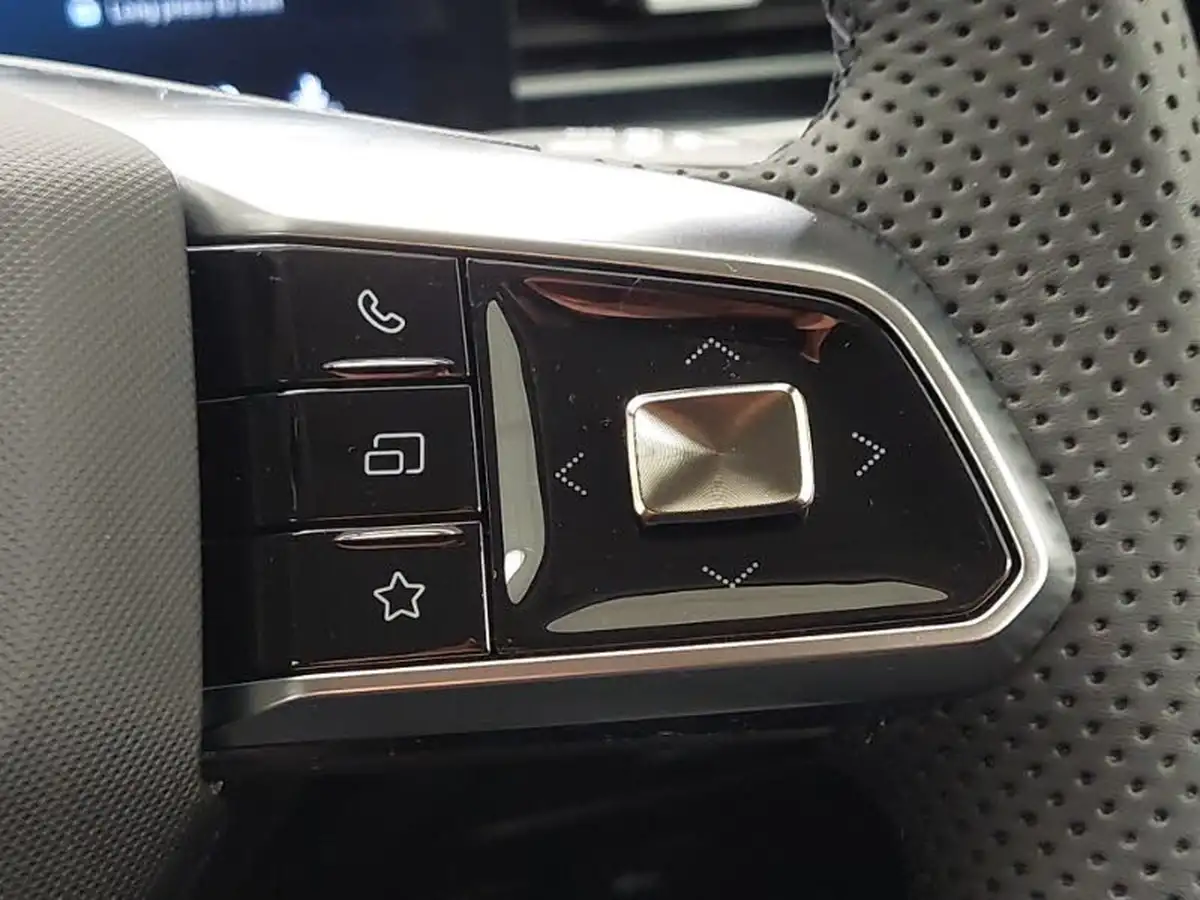 2024-mg-hs-15t-gdi-trophy-273ps-plug-in-hybrid-1496cc-auto-big-18