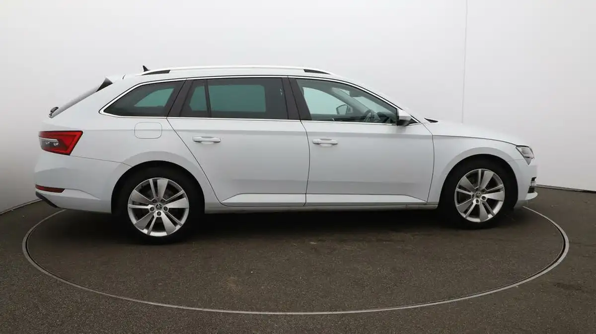 2020-skoda-superb-15-tsi-se-l-estate-big-42