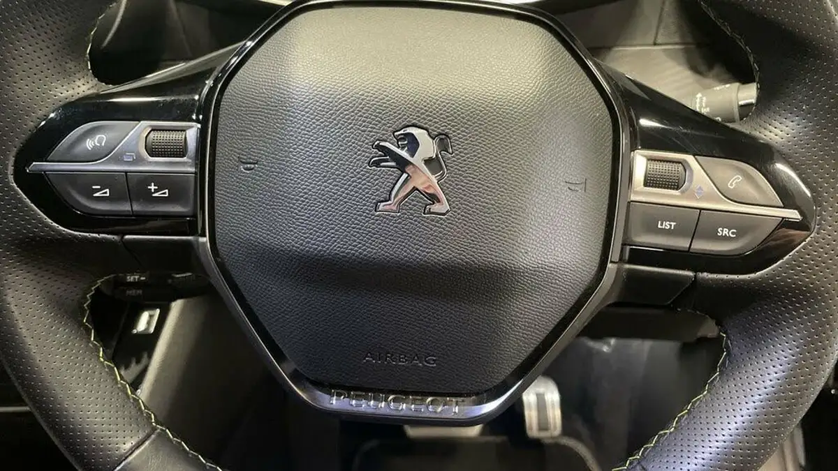 2022-peugeot-2008-suv-e-gt-big-20