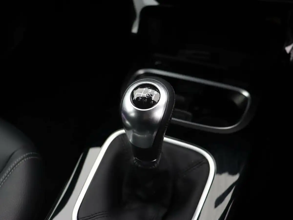 2022-mercedes-benz-a-class-13-a180-sport-hatchback-5d-big-18