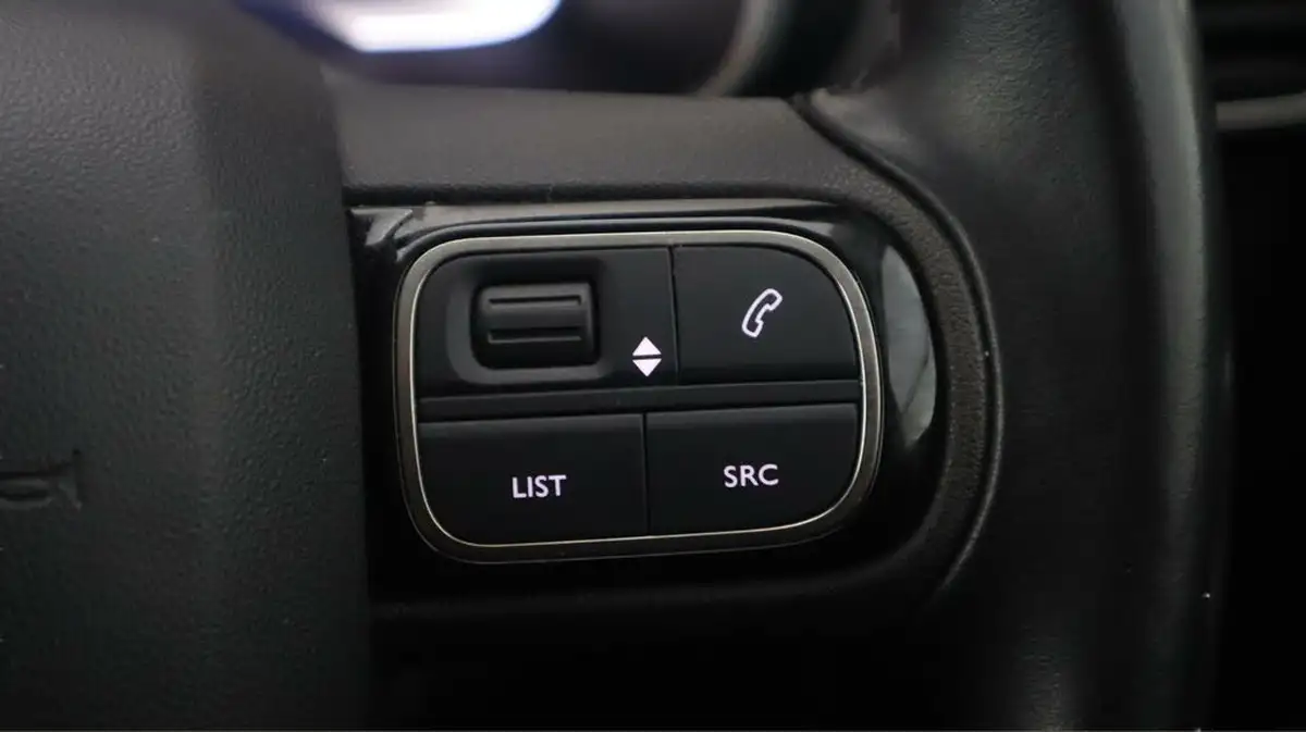 2019-citroen-c5-aircross-12-puretech-flair-plus-big-23
