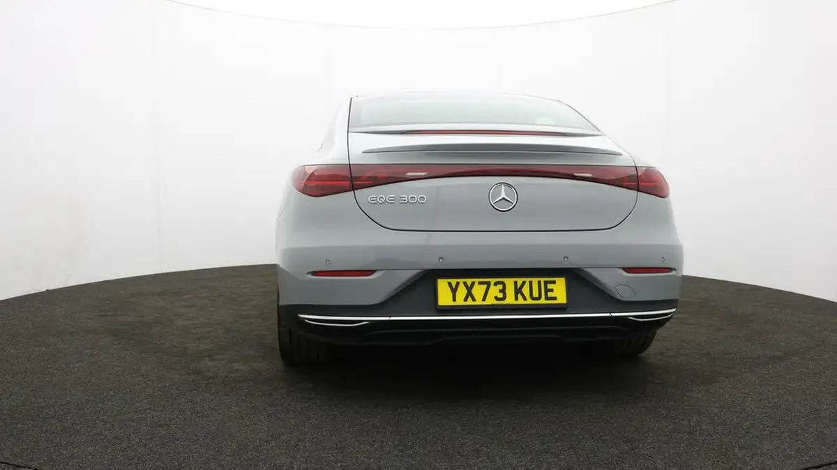 2023-mercedes-benz-eqe-e-eqe-300-sport-edition-big-25