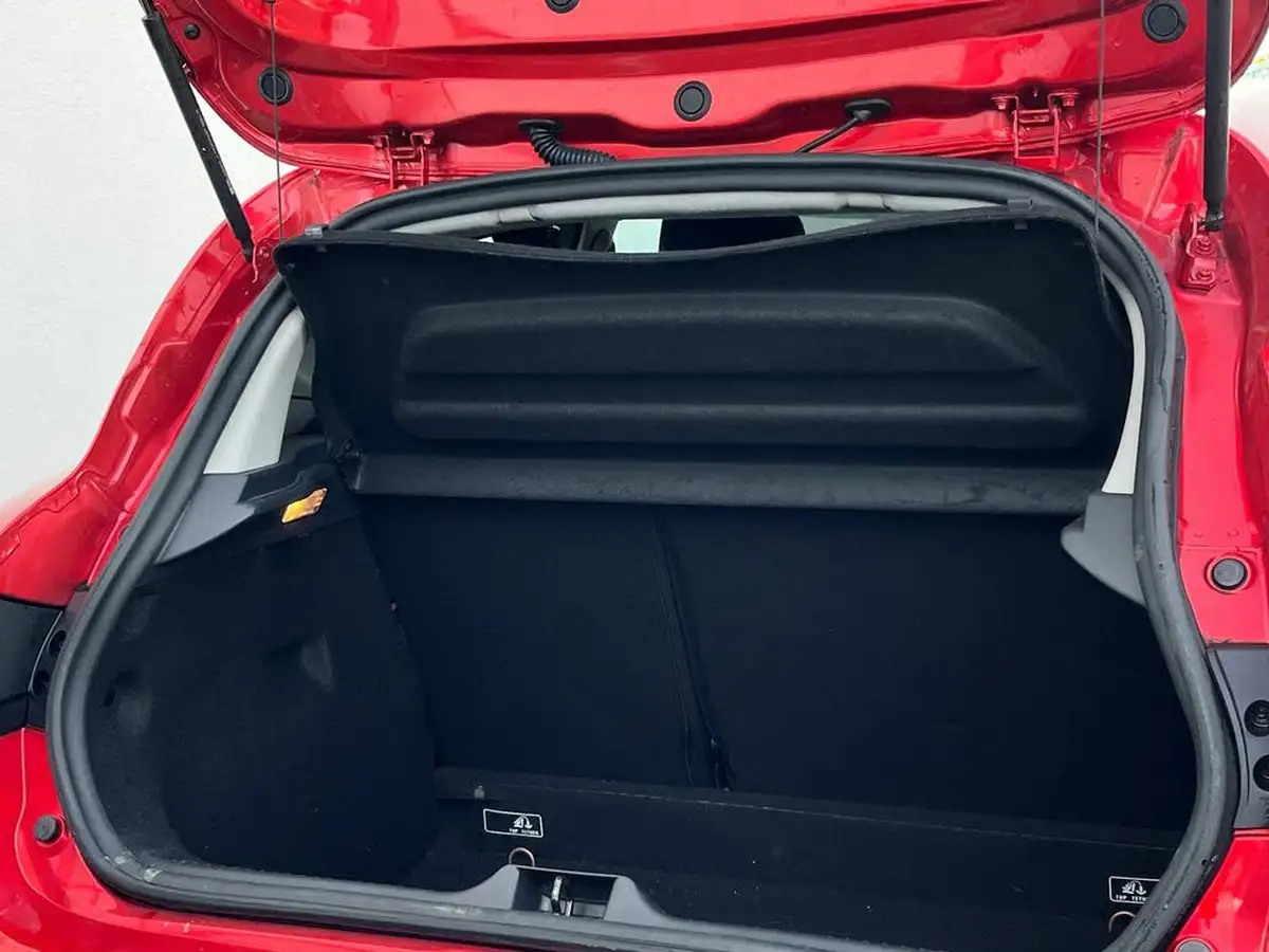2018-renault-clio-09-tce-play-75ps-big-9