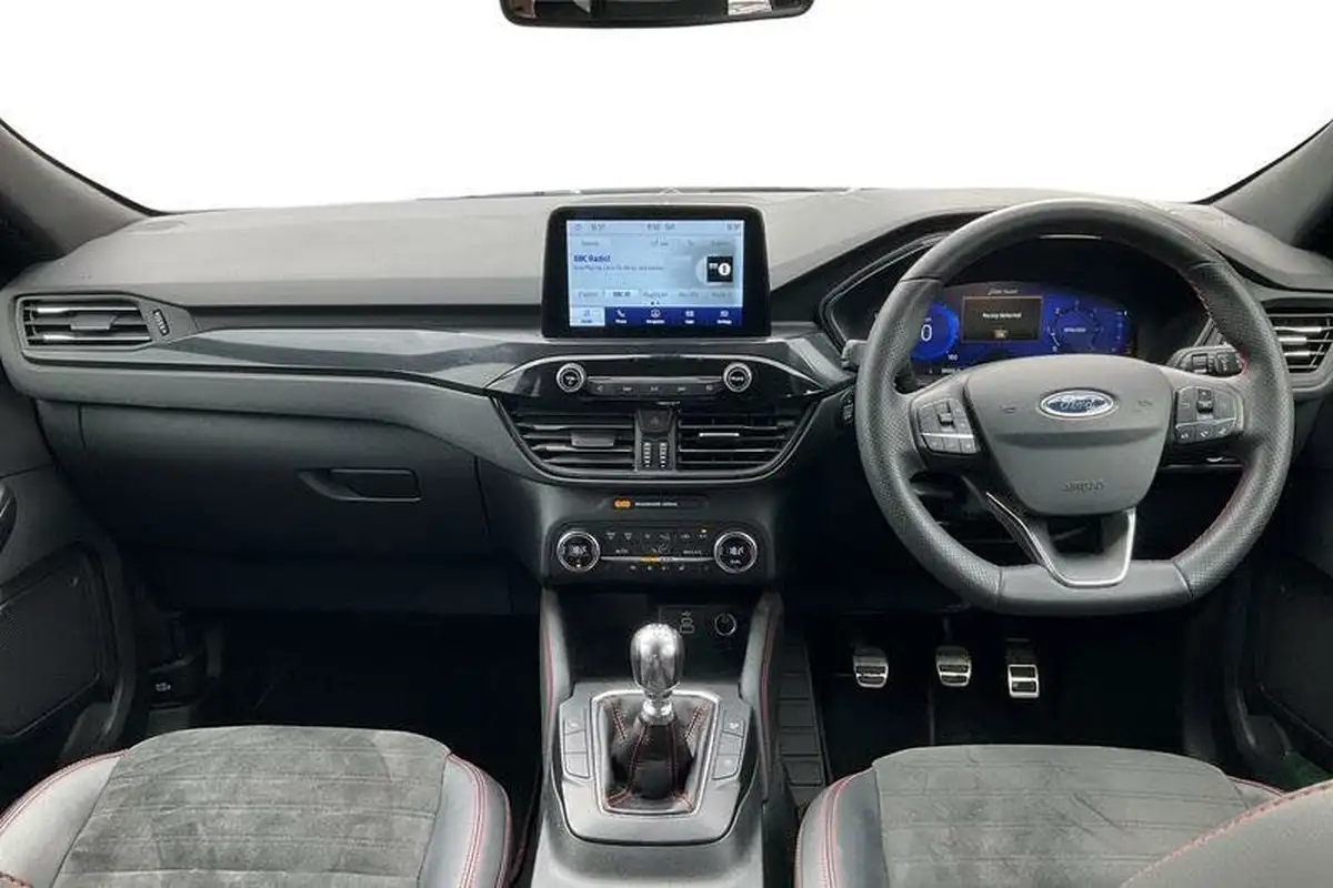 2022-ford-kuga-big-9