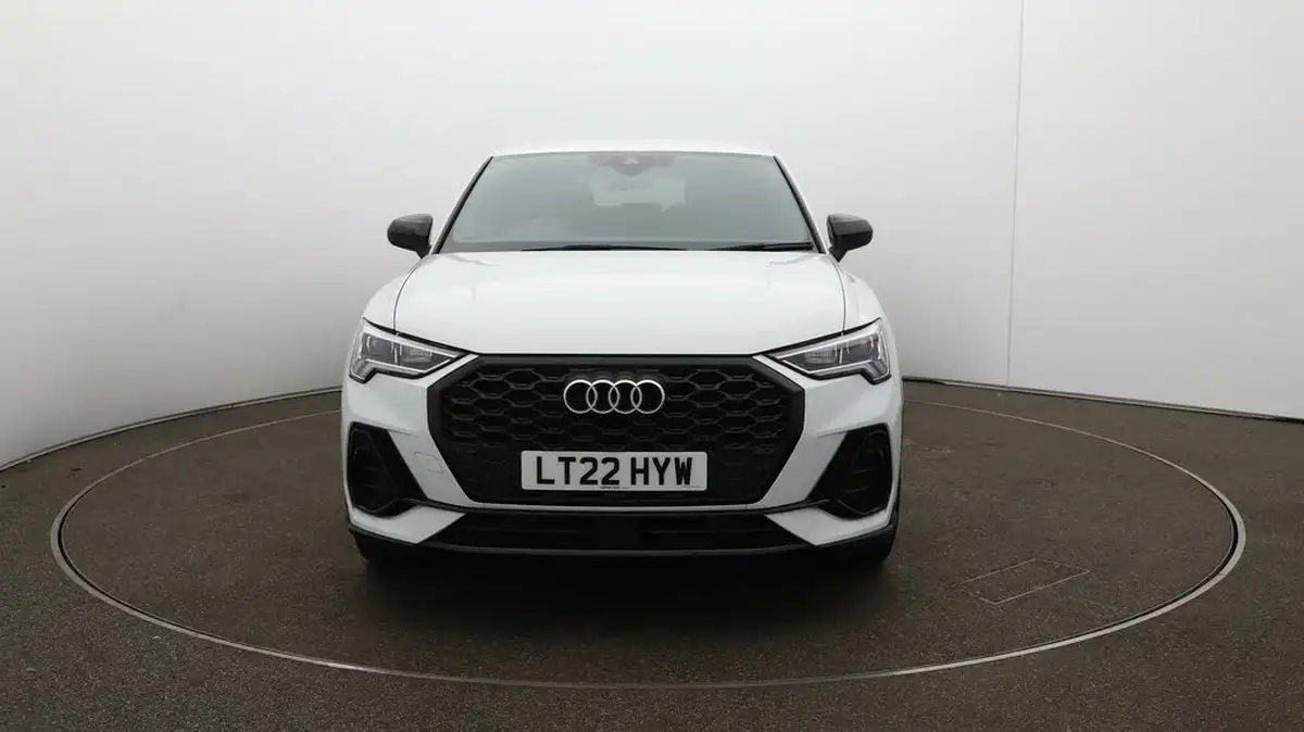 2022-audi-q3-15-35-tfsi-black-edition-cod-sportback-s-tronic-big-32