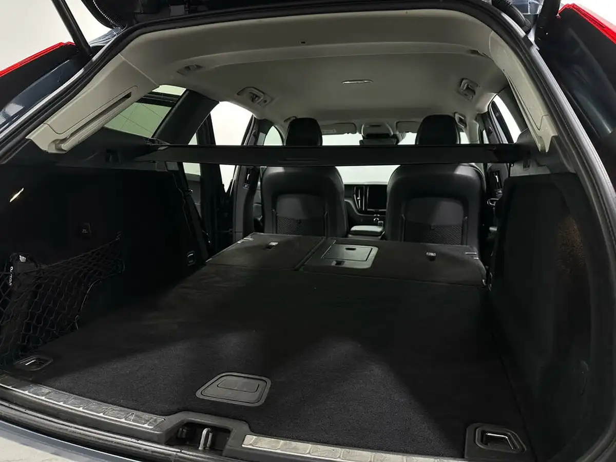 2019-volvo-xc60-20td-b4-momentum-big-43