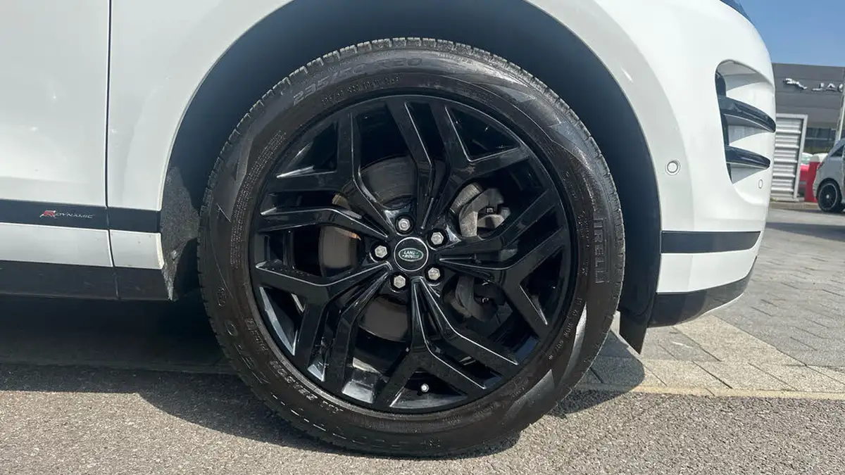 2019-land-rover-range-rover-evoque-20-d240-r-dynamic-se-big-7