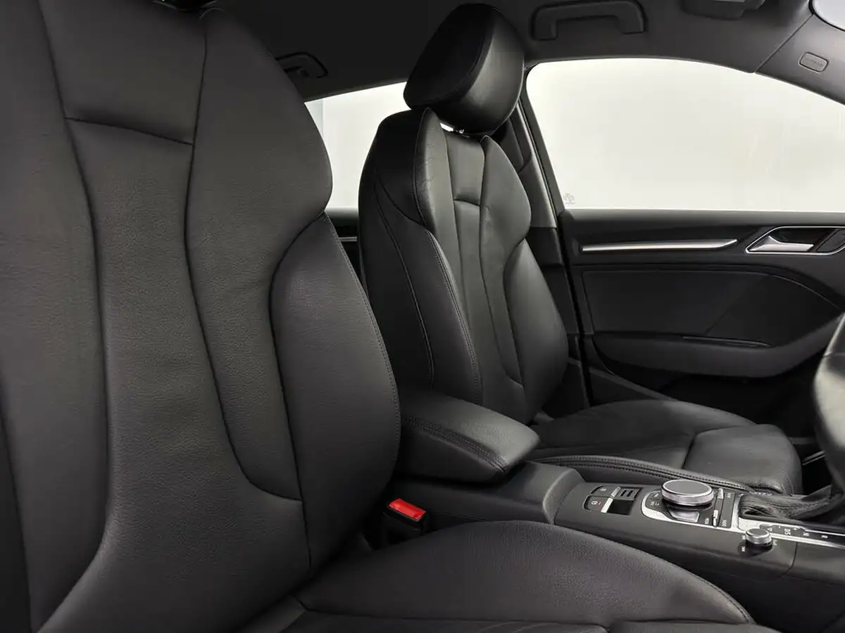 2020-audi-a3-14-40-e-tron-big-30