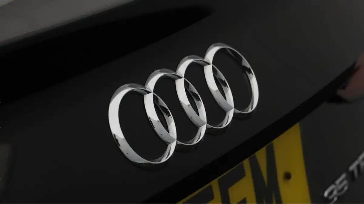 2019-audi-a5-20-35-tfsi-s-line-ss-coupe-2d-big-19
