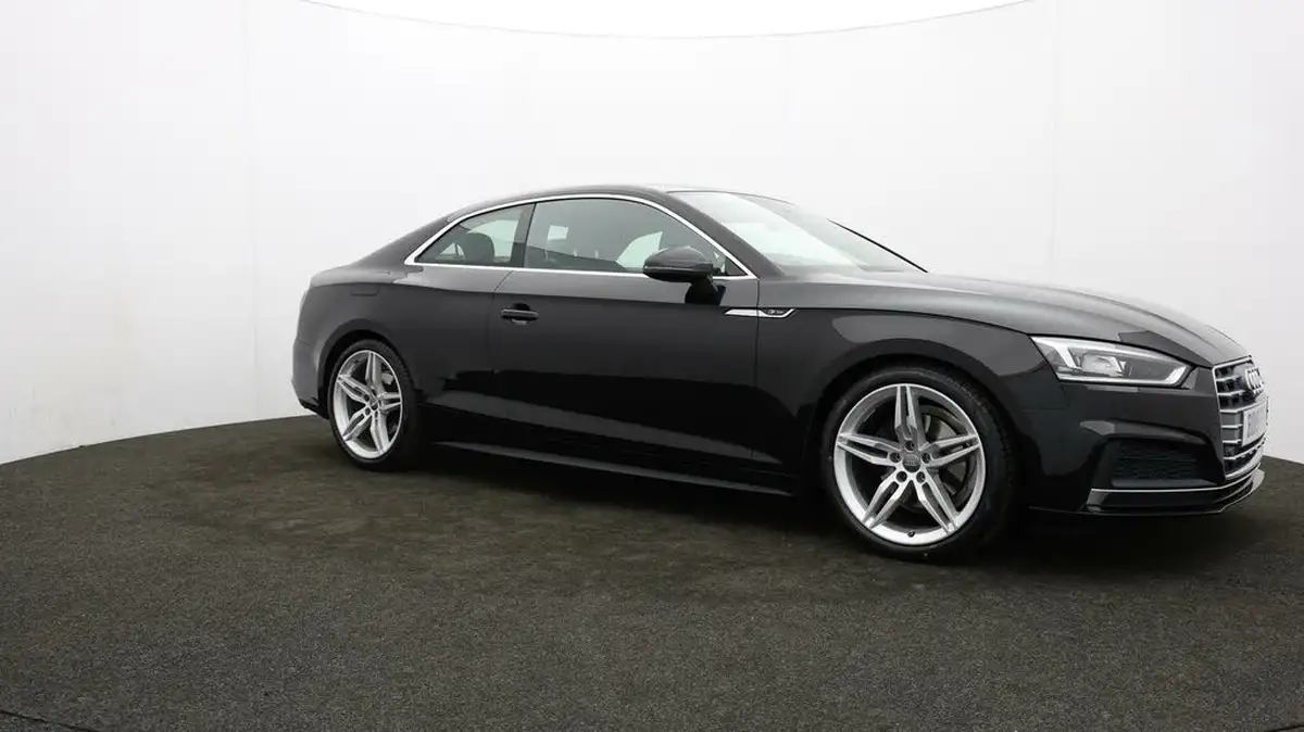 2019-audi-a5-20-35-tfsi-s-line-ss-coupe-2d-big-36