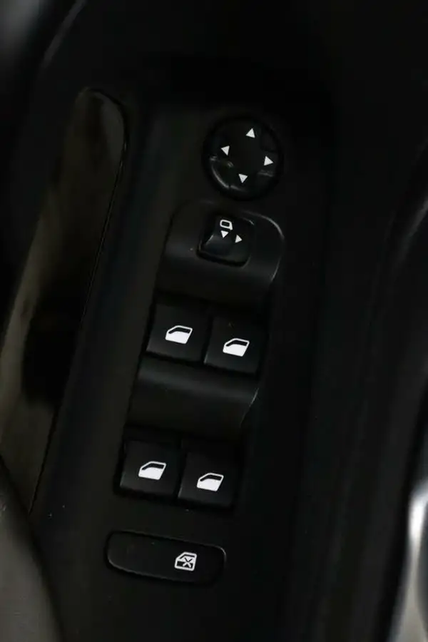 2021-citroen-c5-aircross-15bluehdi-shine-plus-big-17