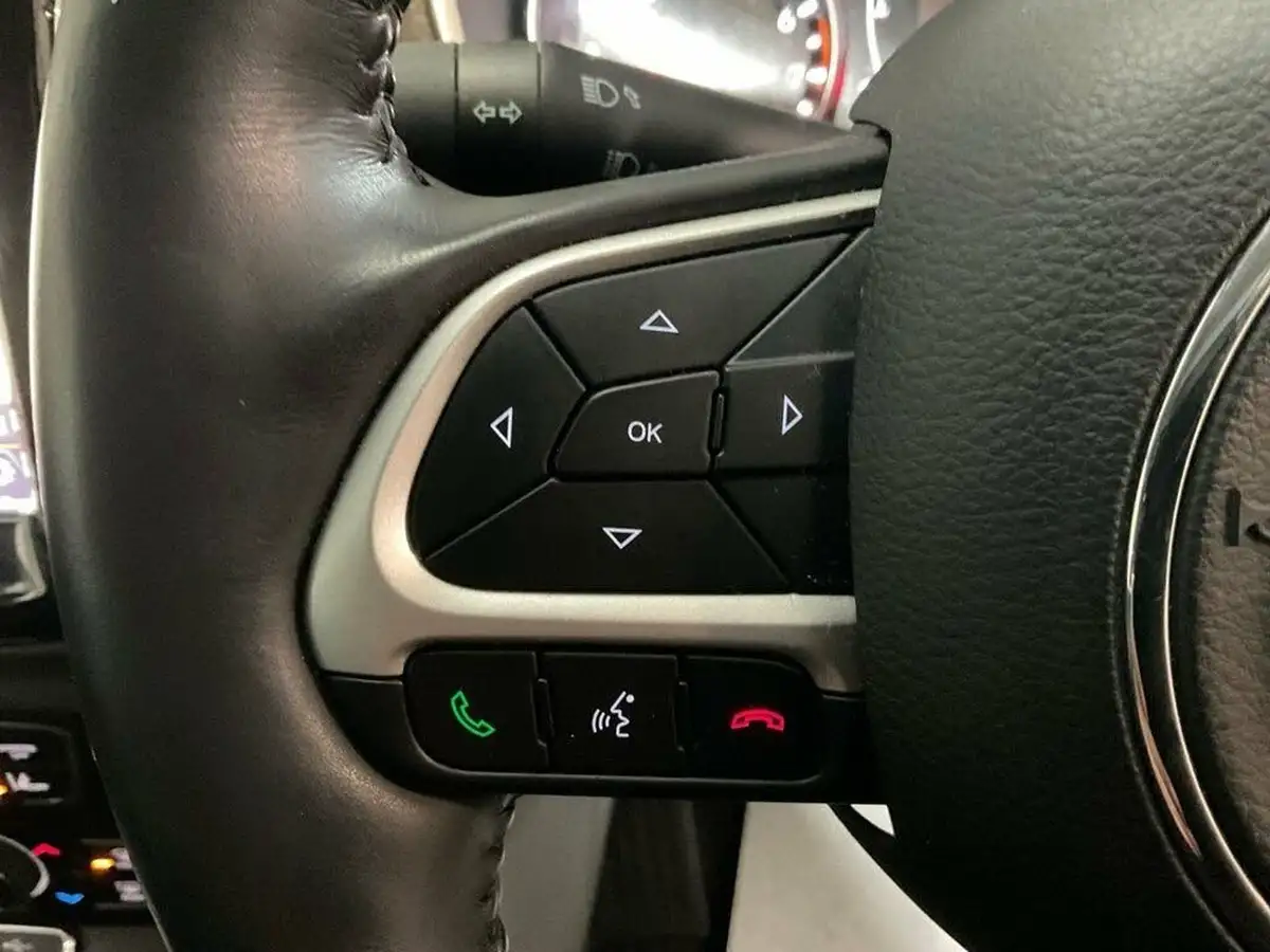 2020-jeep-compass-14-multiair-ii-night-eagle-big-32