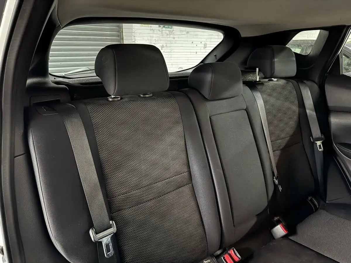 2015-nissan-qashqai-15dci-n-tec-big-29