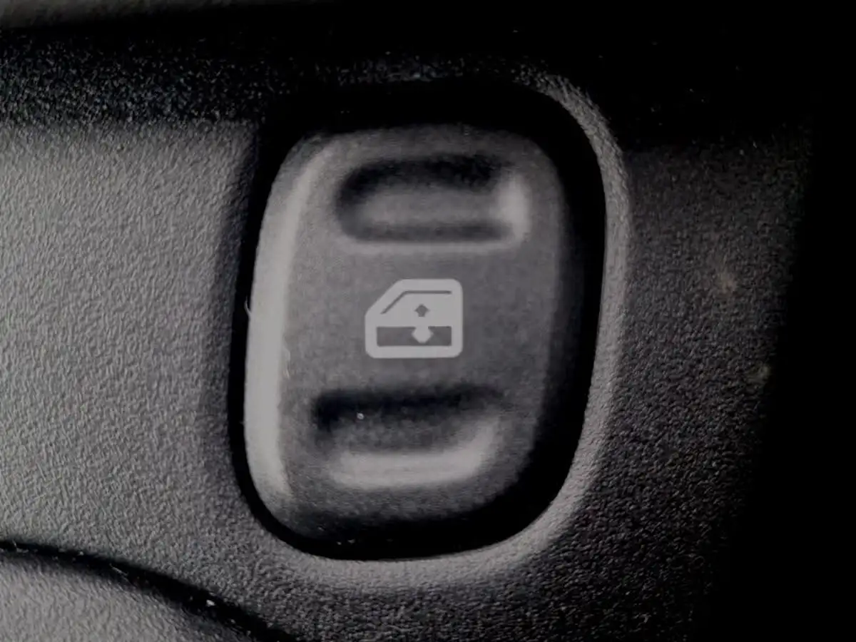2022-fiat-panda-10-city-life-big-11