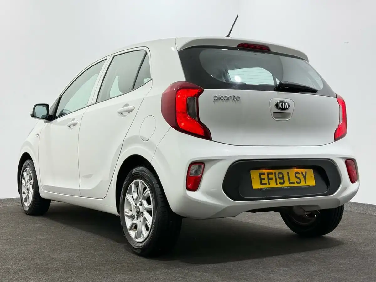2019-kia-picanto-10-2-big-41