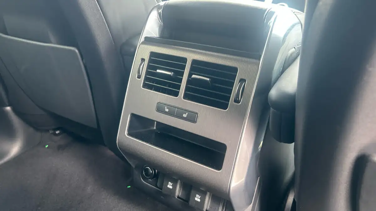 2021-land-rover-range-rover-sport-20-p300-hse-big-17