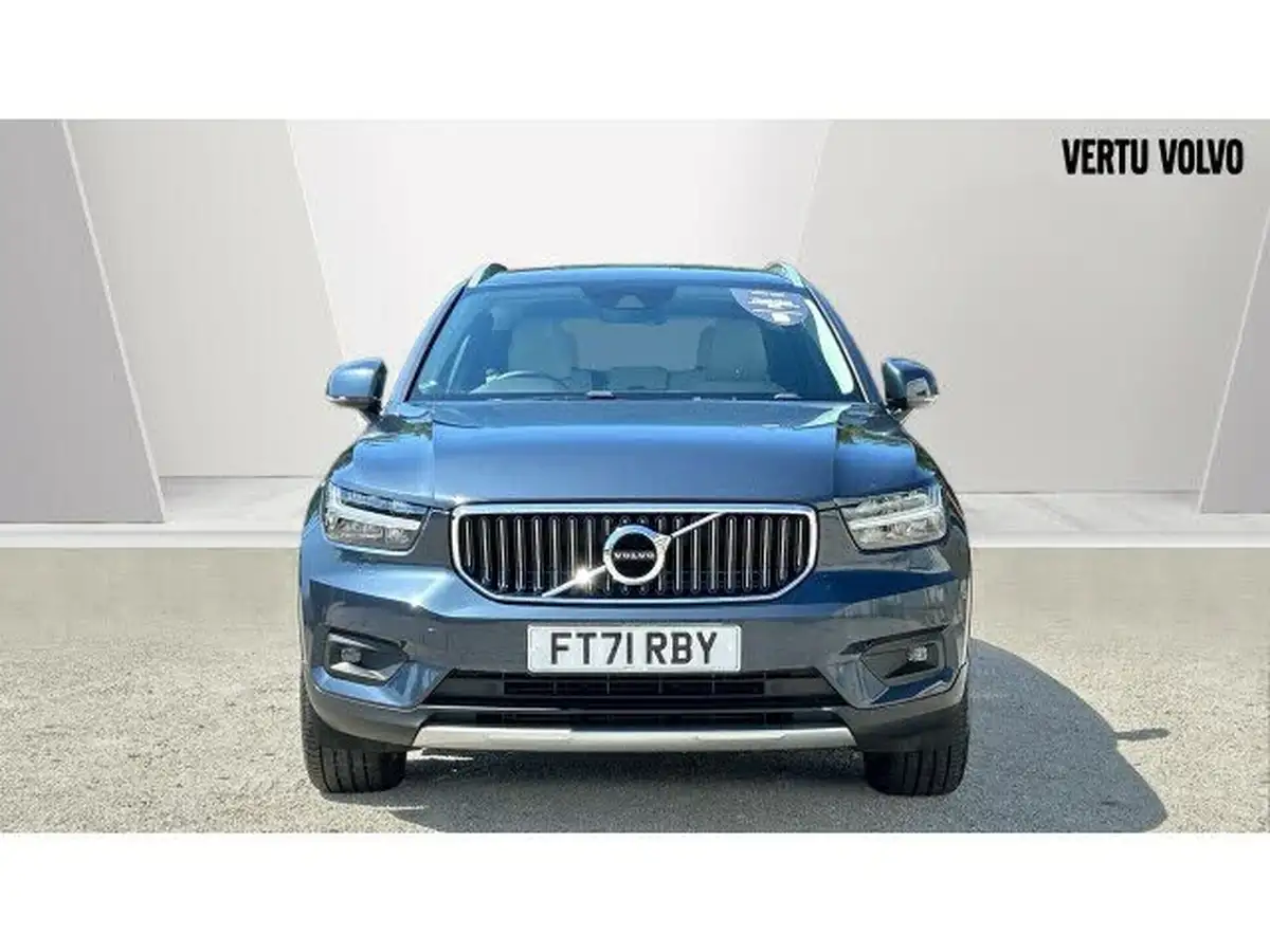 2022-volvo-xc40-15-t5-inscription-pro-big-11