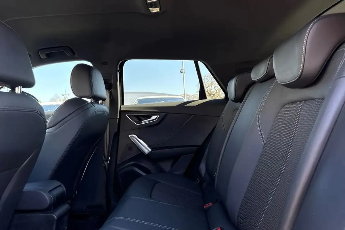 2024-audi-q2-15-35-tfsi-s-line-tronic-big-42