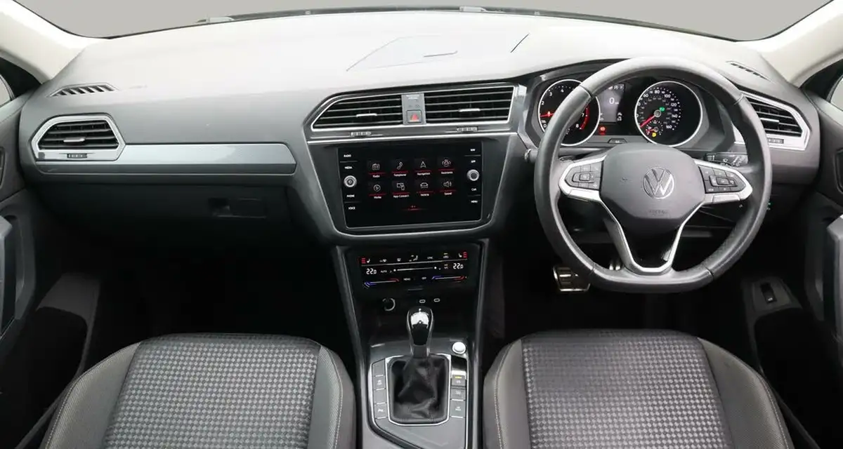 2021-volkswagen-tiguan-15-tsi-active-150ps-dsg-big-13