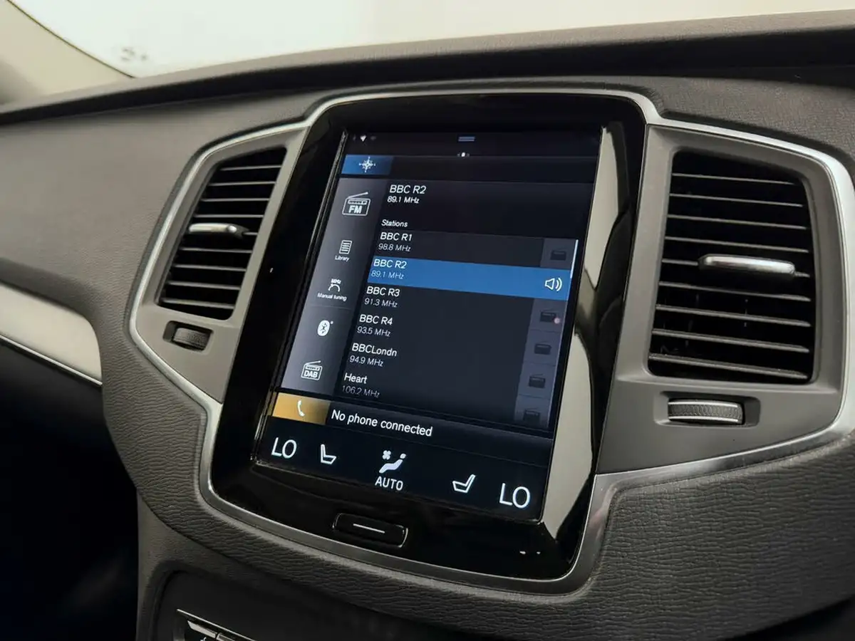 2021-volvo-xc90-20td-b5-momentum-big-41