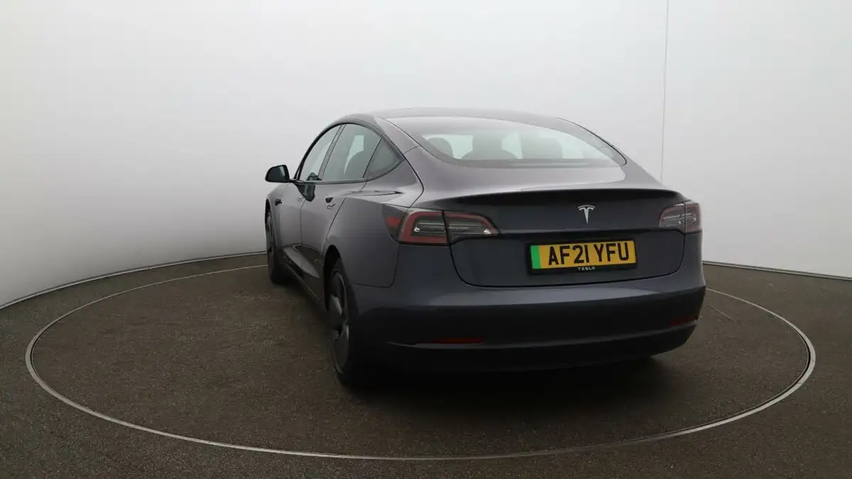 2021-tesla-model-3-e-standard-plus-big-52