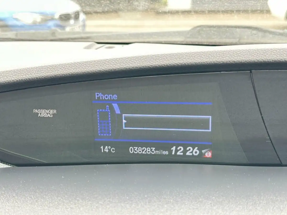 2014-honda-civic-16td-se-plus-tourer-big-22