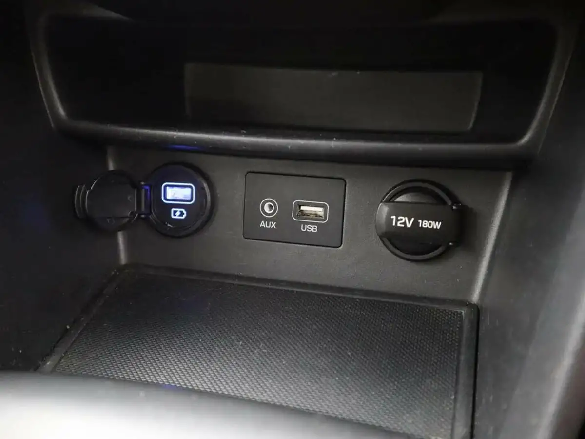 2019-hyundai-kona-10-t-gdi-se-big-18