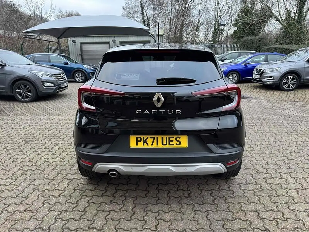 2021-renault-captur-13-tce-iconic-edition-big-5