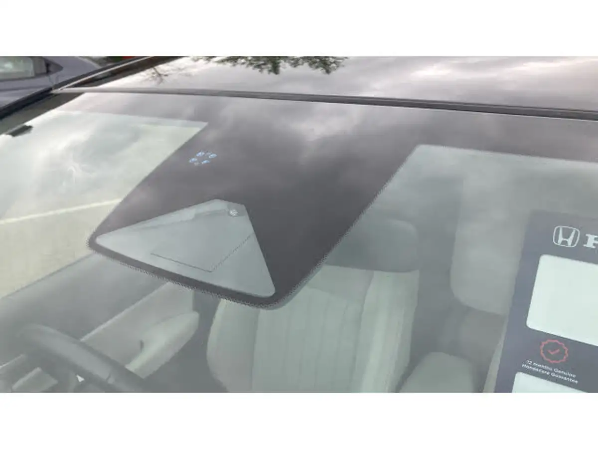 2020-honda-jazz-15-i-mmd-ex-big-35