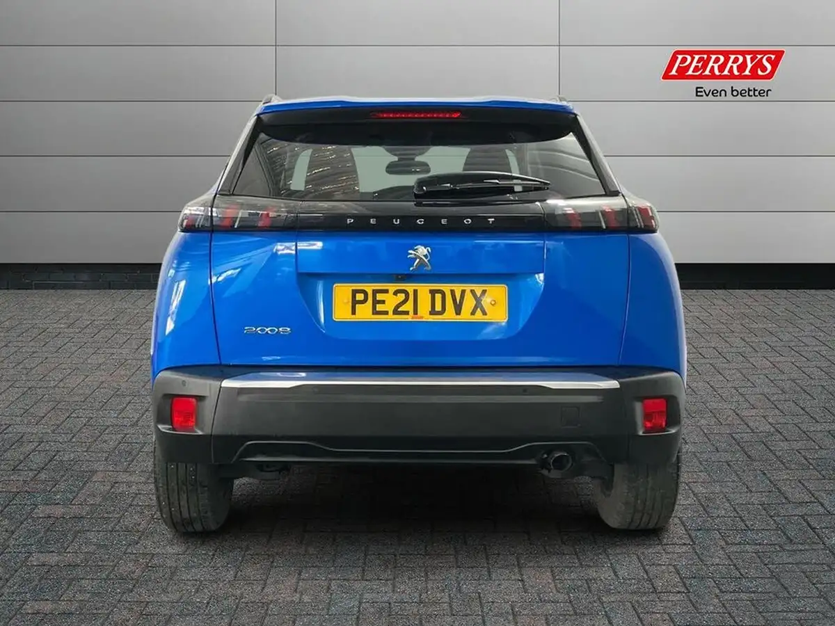 2021-peugeot-2008-suv-12-puretech-allure-premium-100bhp-big-4