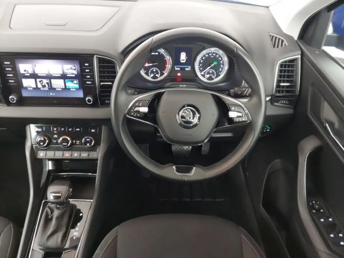 2022-skoda-karoq-15-tsi-se-drive-dsg-big-10