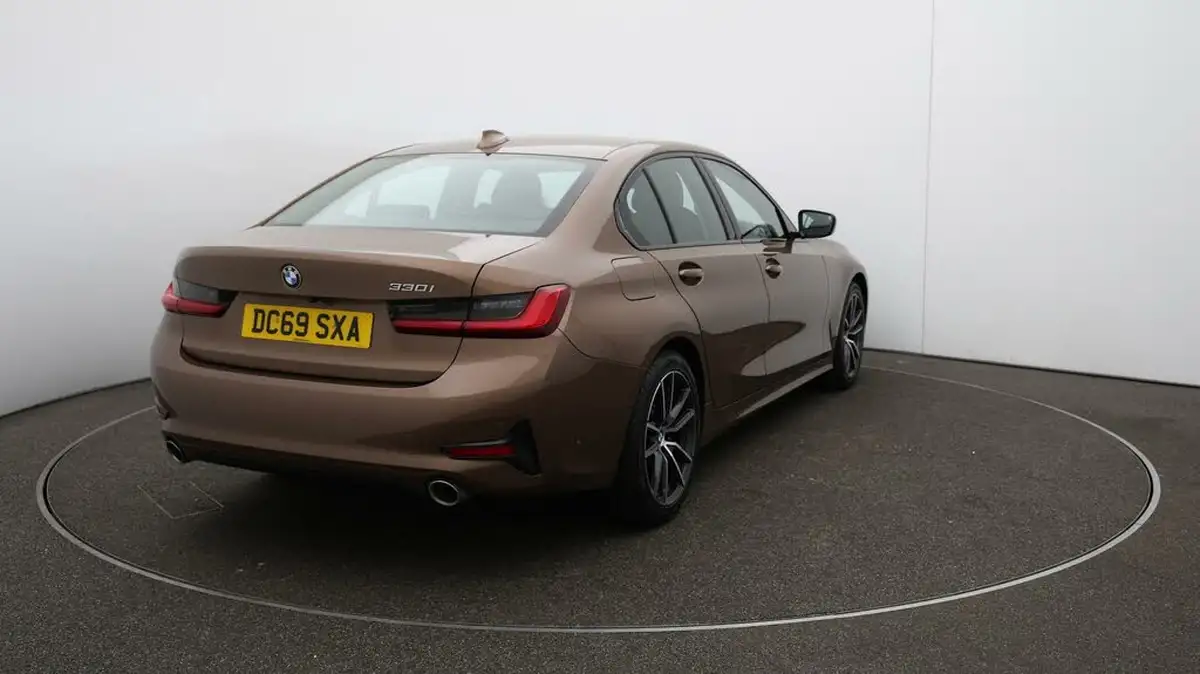 2020-bmw-3-series-20-330i-sport-saloon-4d-big-47