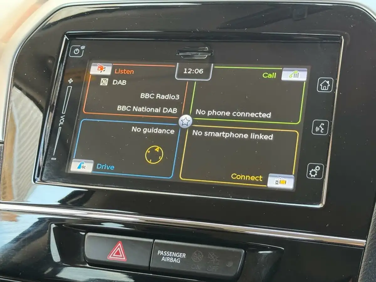 2020-suzuki-vitara-14-boosterjet-sz-t-129ps-mild-hybrid-big-27