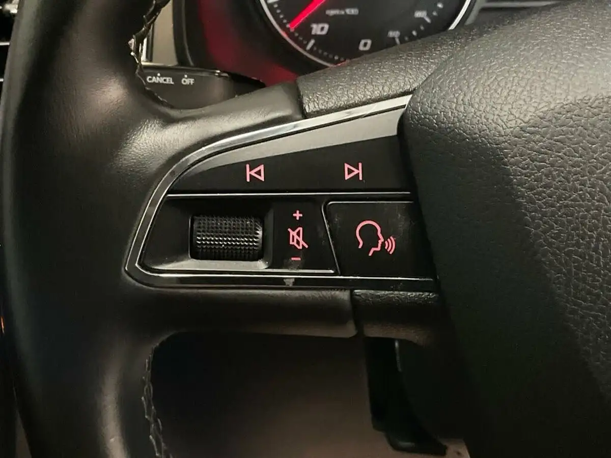 2018-seat-ateca-10-tsi-se-technology-big-35