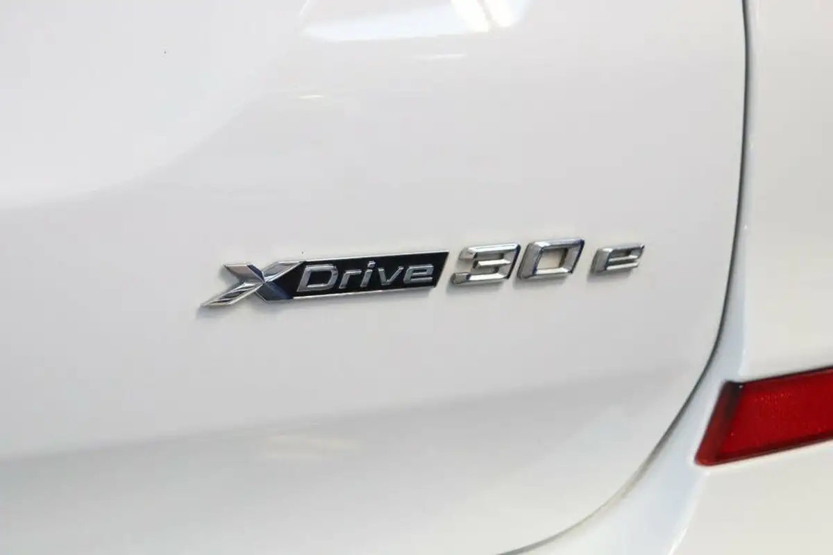 2021-bmw-x3-20-xdrive-30e-m-sport-pro-packtech-pack-big-30