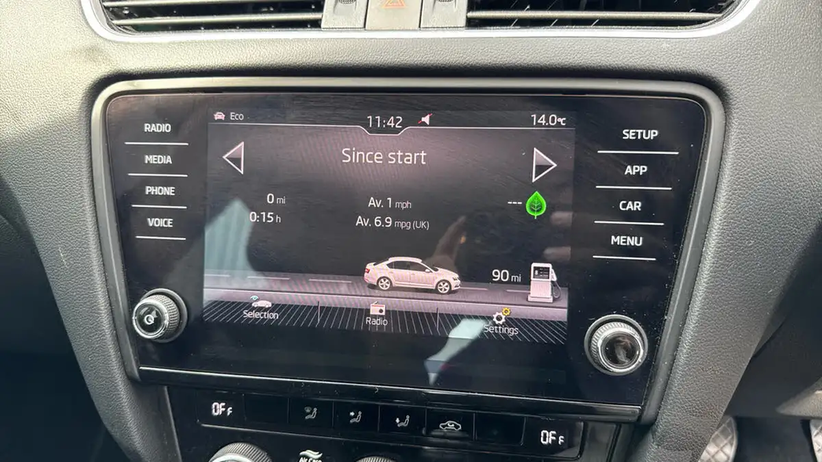 2018-skoda-octavia-14-tsi-se-hatchback-big-29