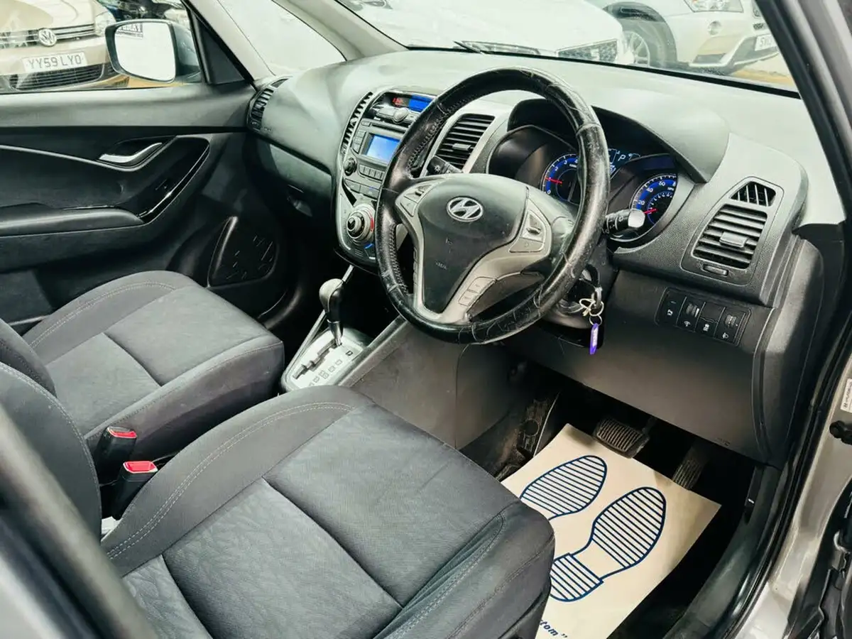2012-hyundai-ix20-16-active-big-8