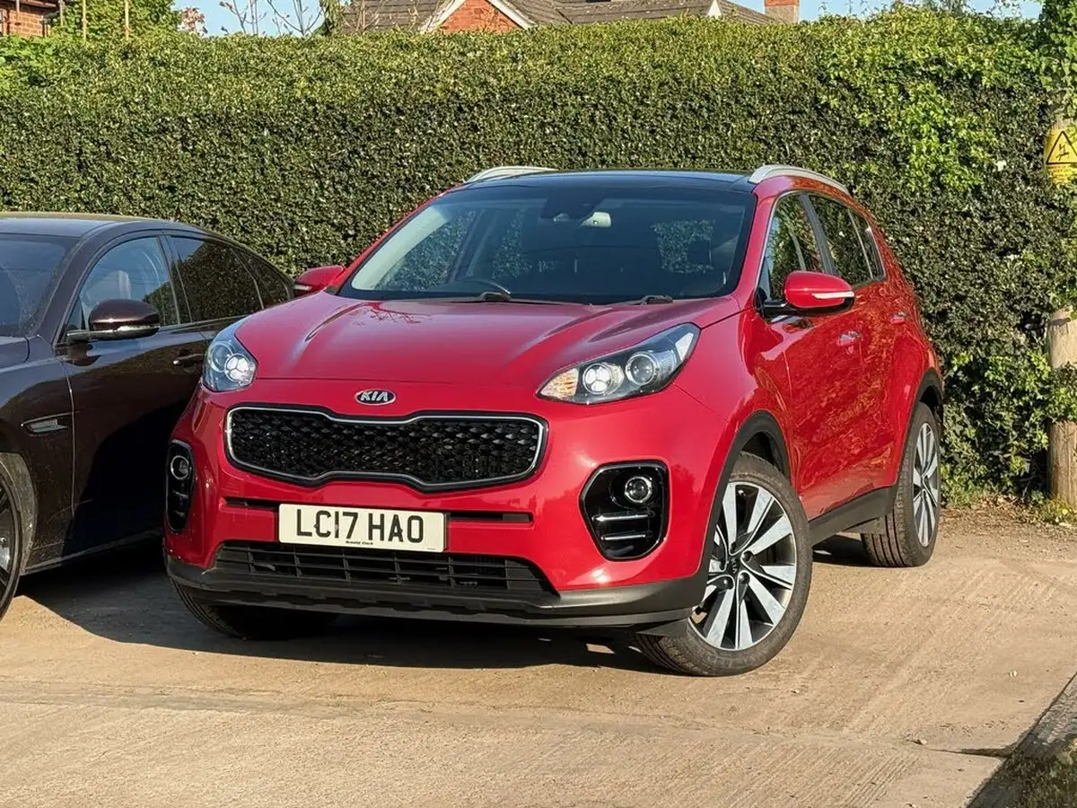 2017-kia-sportage-20crdi-kx-3-big-2