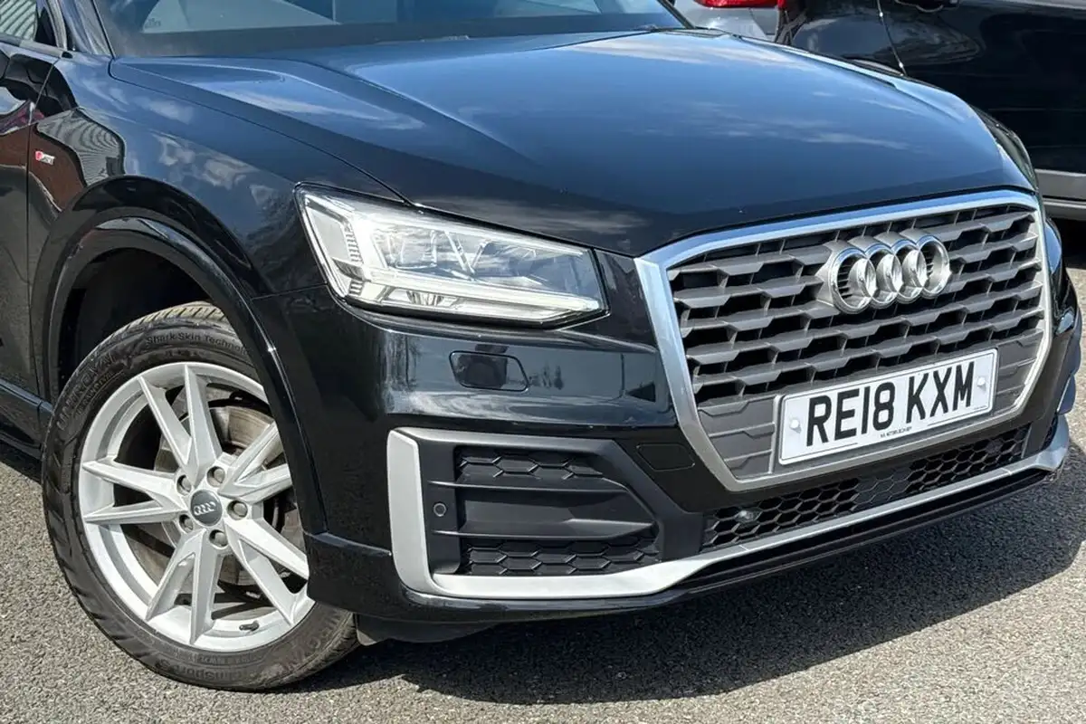 2018-audi-q2-14-tfsi-s-line-s-tronic-big-8