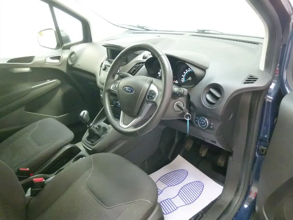 2020-ford-transit-courier-15tdci-trend-75ps-eu6dt-big-13