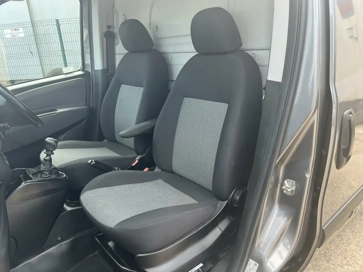 2022-fiat-doblo-cargo-16jtd-l2h1-maxi-trekking-105bhpeu6d-big-26