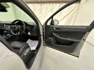 2022-porsche-macan-20-small-10