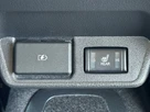 2020-nissan-leaf-e-tekna-small-20