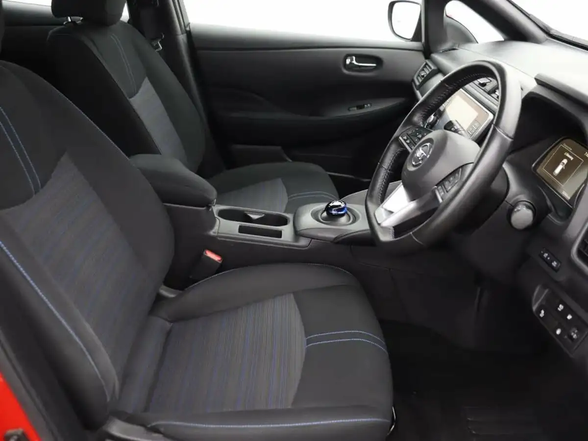 2022-nissan-leaf-e-acenta-big-20
