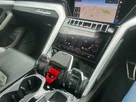 2020-lamborghini-urus-40-no-trim-small-27