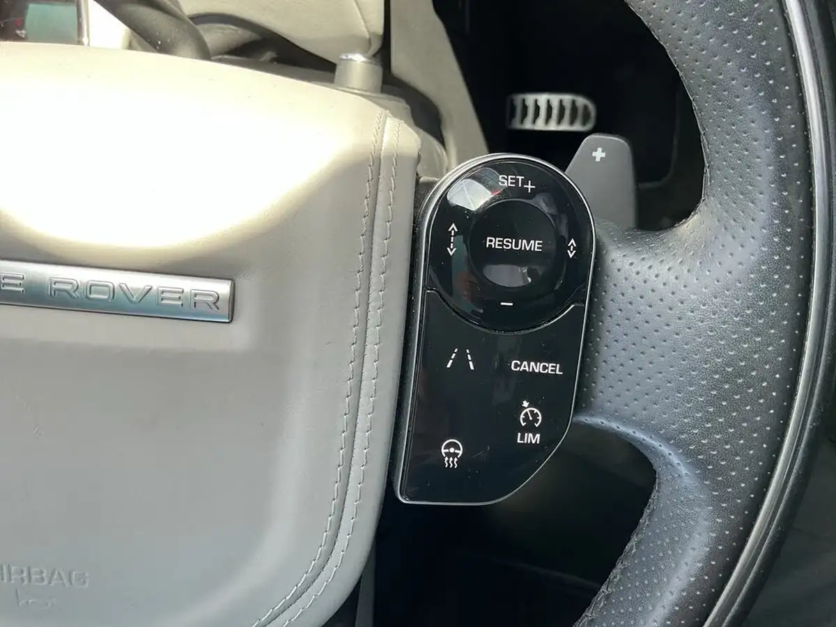 2019-land-rover-range-rover-evoque-20-d180-first-edition-big-16