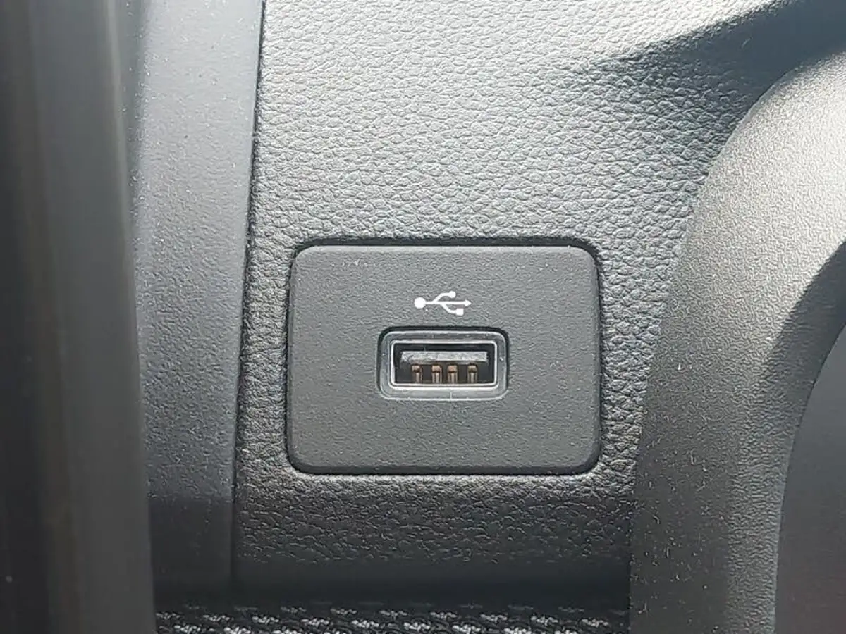 2024-dacia-sandero-stepway-10-tce-expression-90bhp-big-18