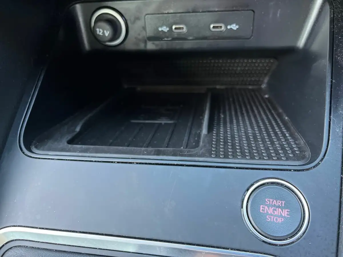 2023-seat-ateca-15-ecotsi-se-technology-big-22