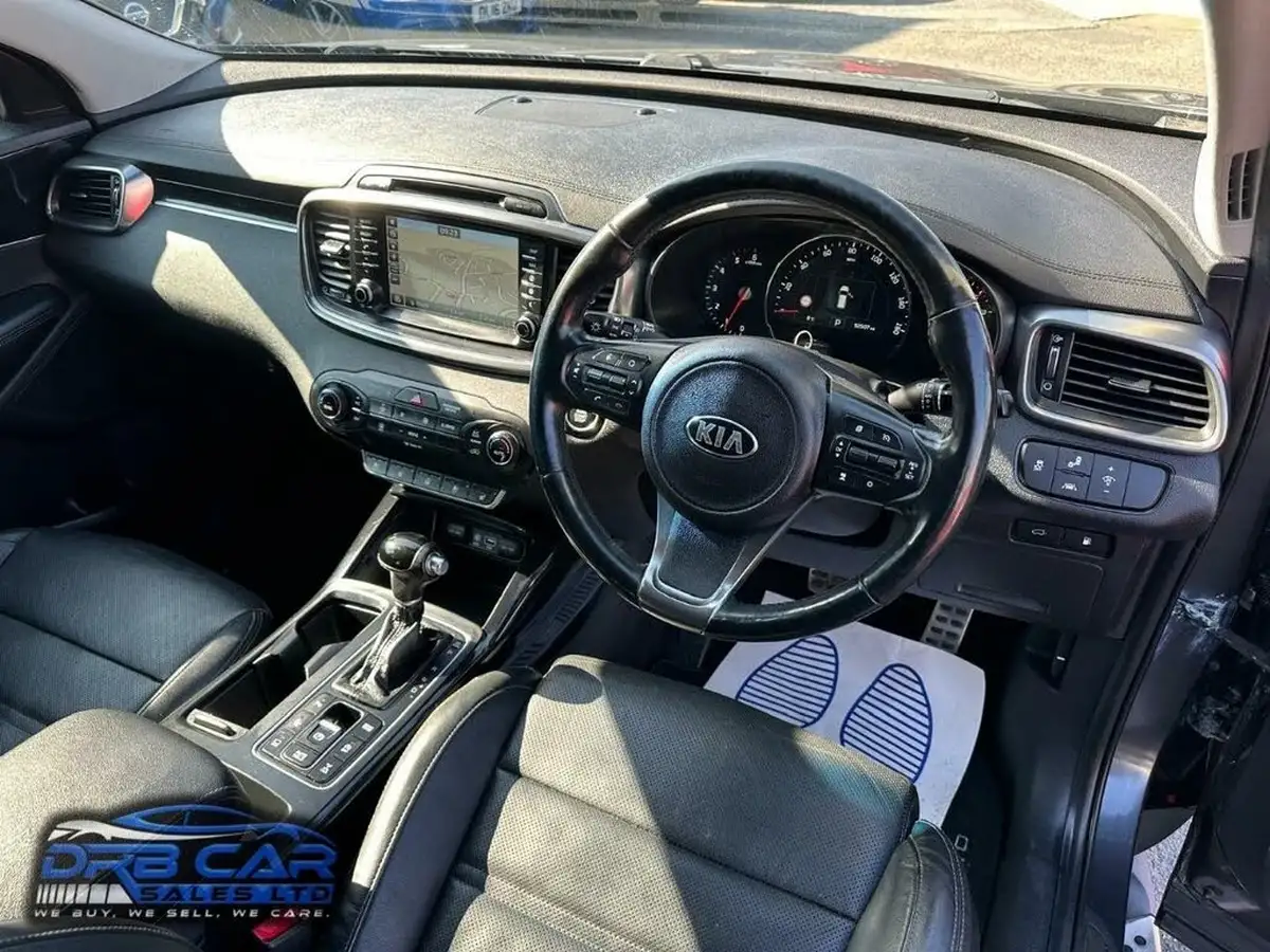 2017-kia-sorento-22-crdi-kx-4-big-15