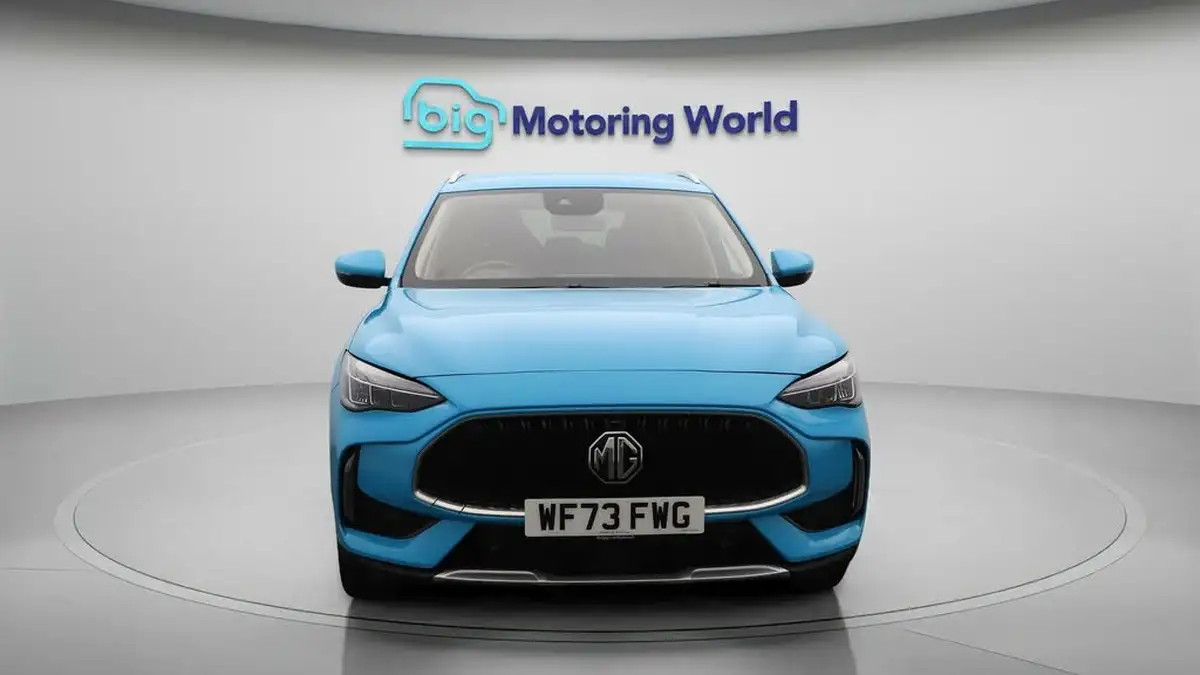 2023-mg-hs-15t-gdi-trophy-162ps-big-2